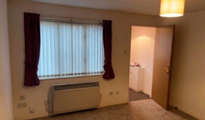 2 Bedroom House To Rent In Gilberstoun, Edinburgh, EH15