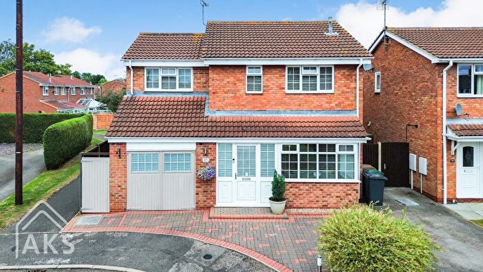 4 Bedroom Detached House For Sale In Woodmans Croft, Hatton, DE65