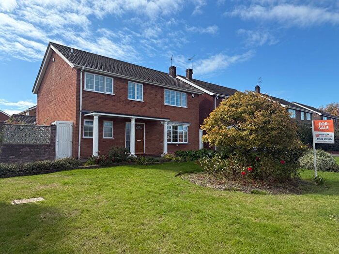 4 Bedroom Detached House For Sale In Lincoln Lane, Thorpe-On-The-Hill, LN6