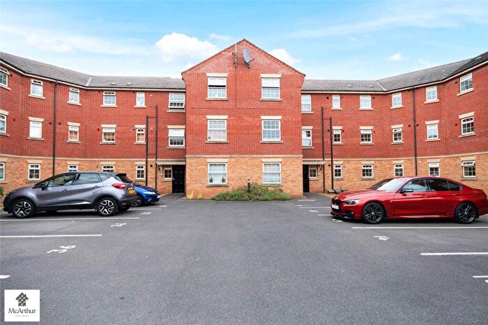 2 Bedroom Apartment For Sale In Chelwood Court, Woodfield Plantation, Balby, Doncaster, DN4