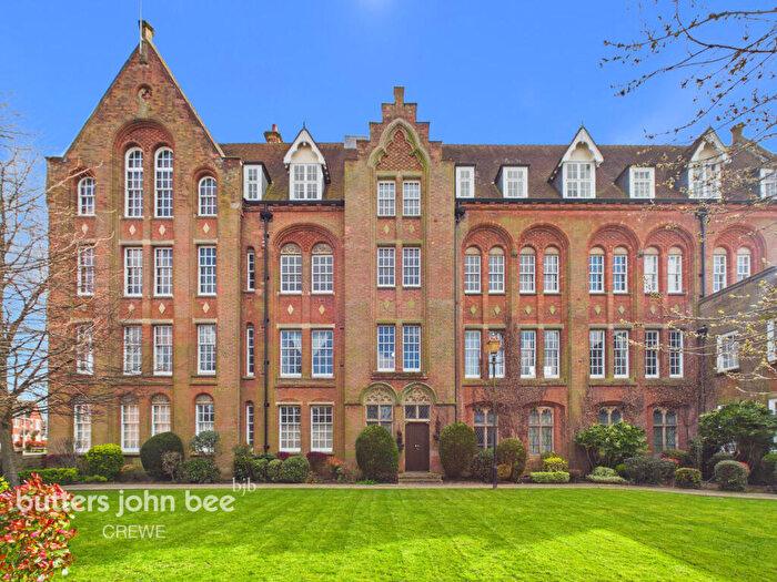 1 Bedroom Apartment For Sale In Salisbury Close, Crewe, CW2