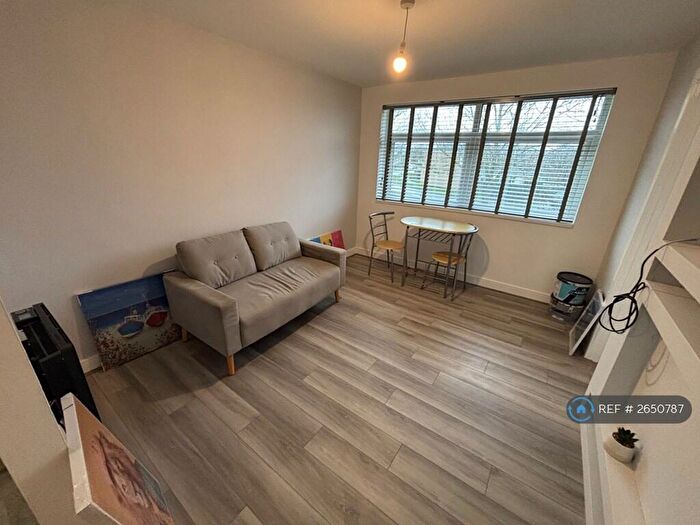 1 Bedroom Flat To Rent In Chirnside, Cramlington, NE23