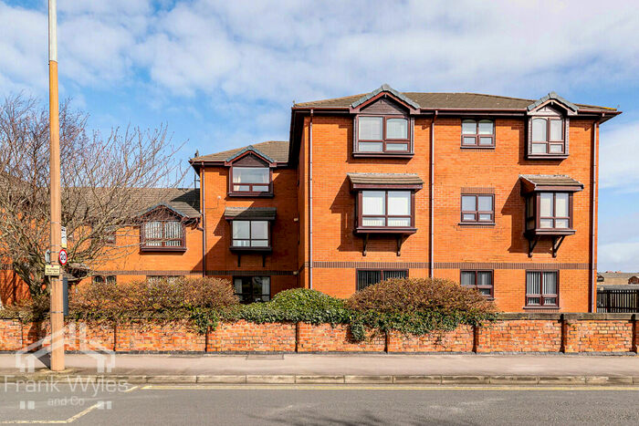 2 Bedroom Flat To Rent In Braidwood Court, St. Andrews Road North, Lytham St. Annes, Lancashire, FY8