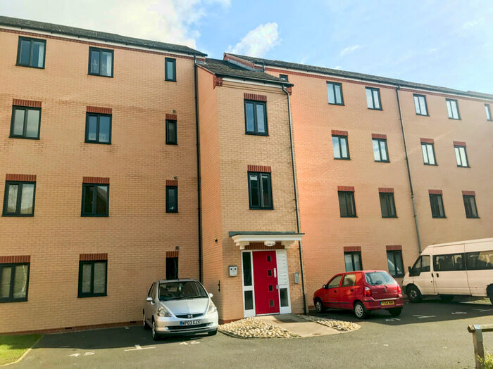 2 Bedroom Flat To Rent In Templars Court, Radford, Nottingham, NG7