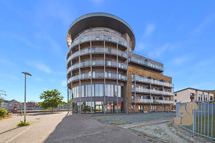 2 Bedroom Apartment For Sale In Ballantyne Drive, Colchester, CO2