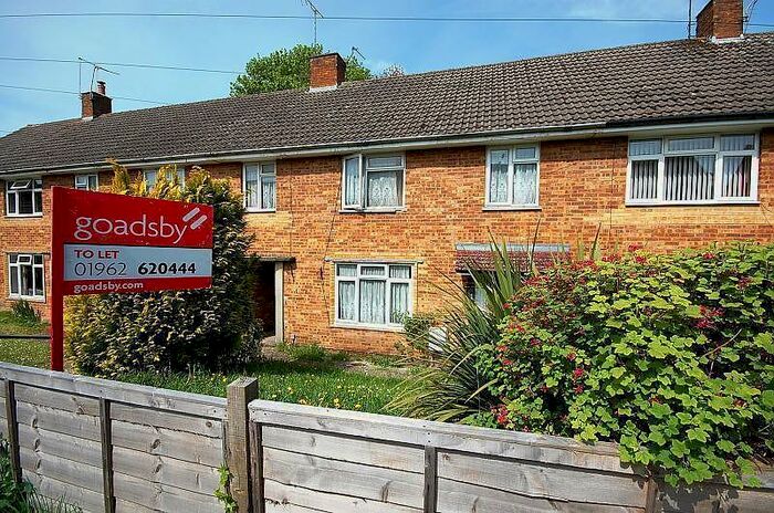 4 Bedroom Terraced House To Rent In Winchester, SO23