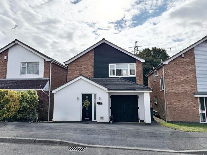 3 Bedroom Detached House For Sale In Foxcroft Close, Rowley Fields, LE3