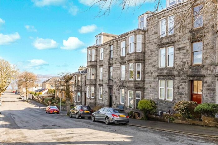 4 Bedroom Flat For Sale In Bentinck Street, Greenock, Inverclyde, PA16