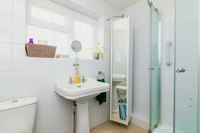 2 Bedroom Detached Bungalow For Sale In Claydon Drive, Lowestoft, NR32