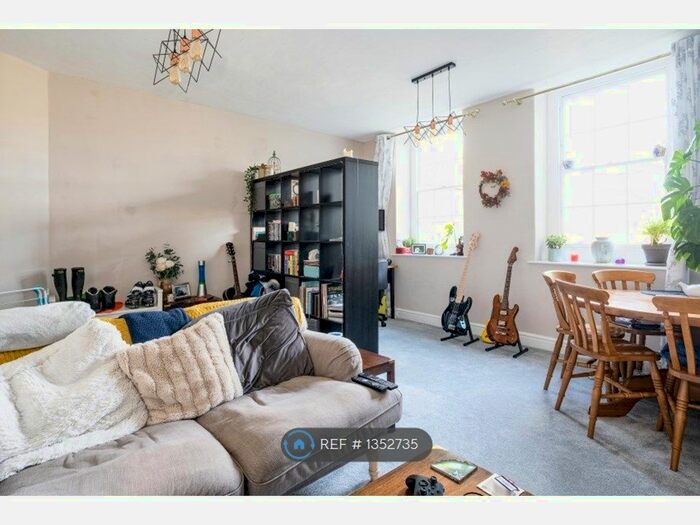 1 Bedroom Flat To Rent In Bladud Buildings, Bath, BA1
