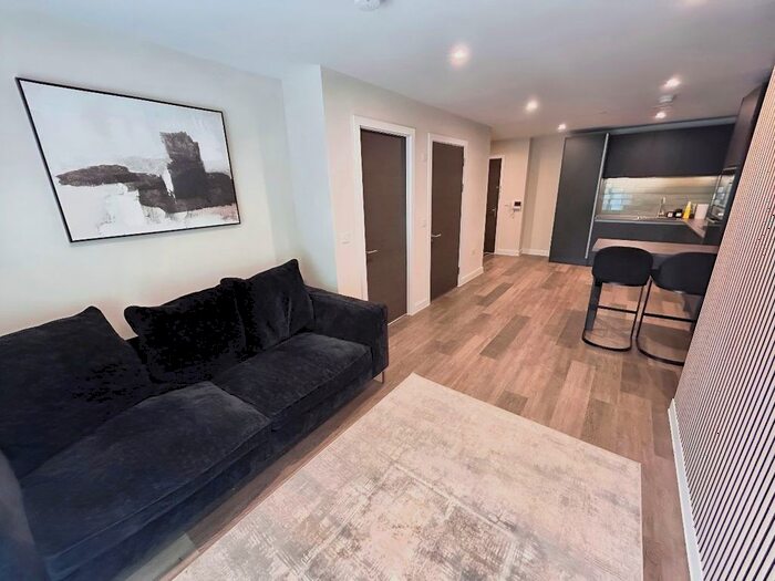 1 Bedroom Flat To Rent In High Definition, Red, Media City, M50