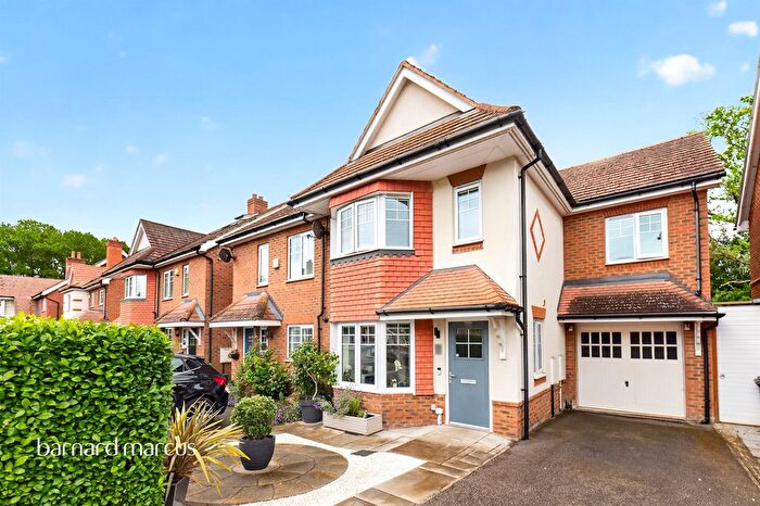 4 Bedroom Semi-Detached House For Sale In Hengest Avenue, Esher, KT10