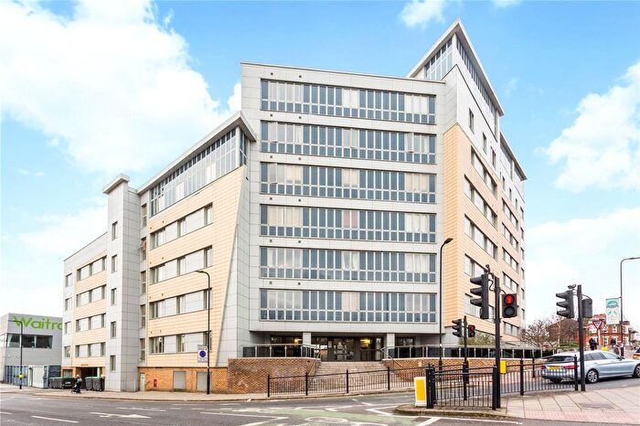 1 Bedroom Flat To Rent In Drayton Green Road, West Ealing, W13