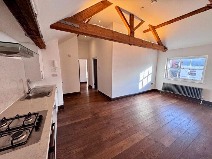 2 Bedroom Apartment To Rent In George Street, Hockley, NG1