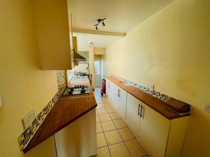 3 Bedroom End Of Terrace House For Sale In Hollow Crescent, Radford, Coventry, CV6