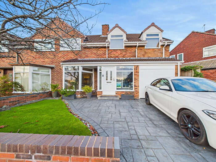4 Bedroom Semi-Detached House For Sale In Byron Road, Lydiate, L31