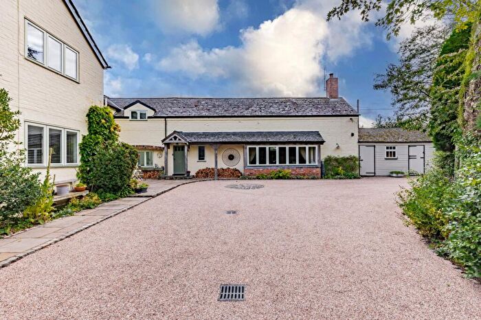 4 Bedroom Detached House For Sale In Substantial And Unique Spurstow Home, CW6