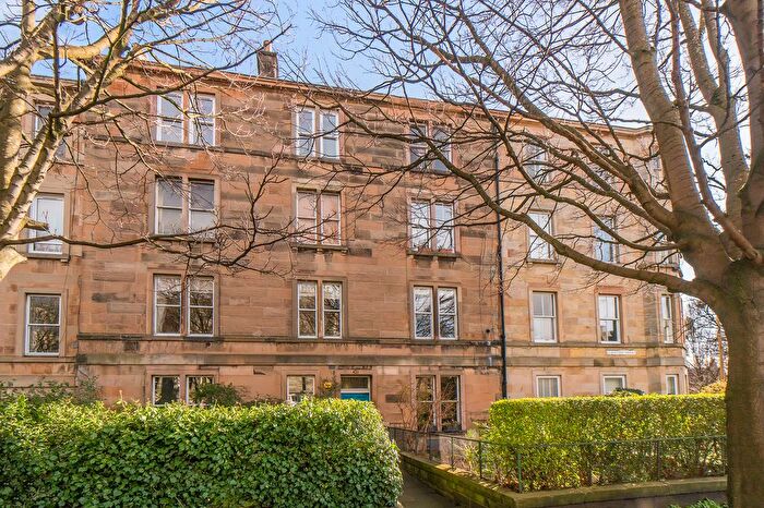2 Bedroom Flat For Sale In Gladstone Terrace, Marchmont, EH9