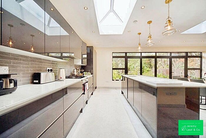 6 Bedroom Semi Detached House For Sale In Wilmer Way, London, N14