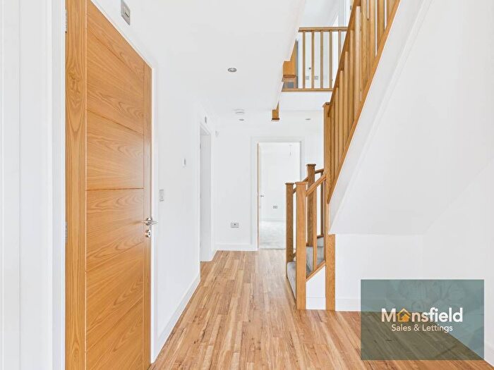 4 Bedroom Detached House For Sale In Sorchestun Lane, Chellaston, Derbyshire, DE73