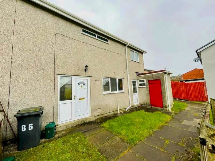 3 Bedroom Terraced House To Rent In Buarth Y Capel, Ynysybwl, Pontypridd, CF37