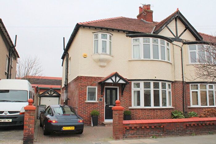 4 Bedroom Semi-Detached House To Rent In Salisbury Avenue, Wirral, CH48