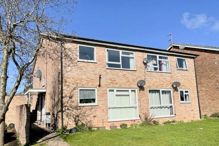 2 Bedroom Apartment To Rent In Thame Oxfordshire, OX9