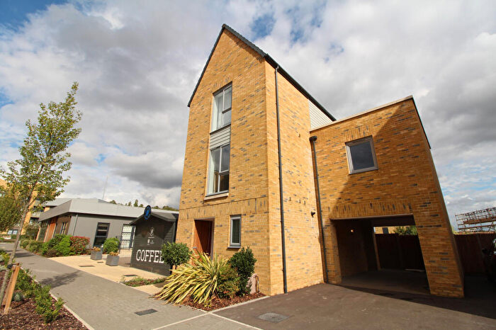 5 Bedroom Detached House To Rent In Longhoughton Avenue, Swanscombe, DA10