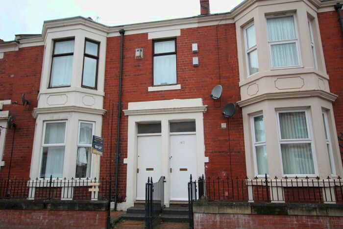 2 Bedroom Flat To Rent In Wingrove Avenue, Newcastle Upon Tyne, NE4
