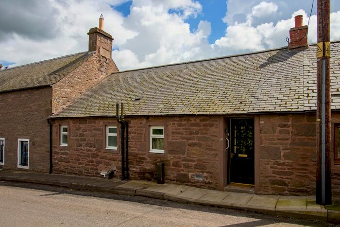 2 Bedroom Cottage For Sale In Charleston Village, Forfar, DD8