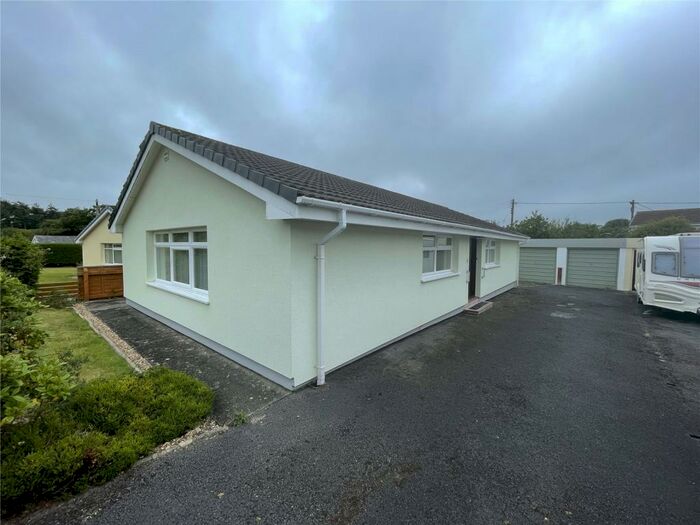 3 Bedroom Bungalow For Sale In Cae Martha, Llanarth, Ceredigion, SA47