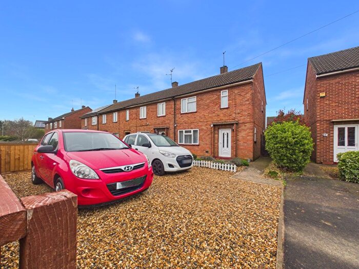 3 Bedroom End Terrace House For Sale In Palm Court, Dogsthorpe, Peterborough, PE1