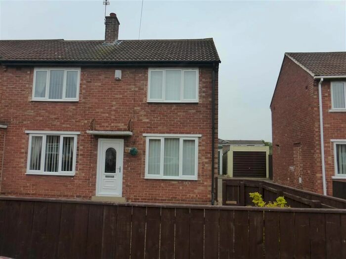 3 Bedroom End Of Terrace House To Rent In Braemar Road, Billingham, TS23