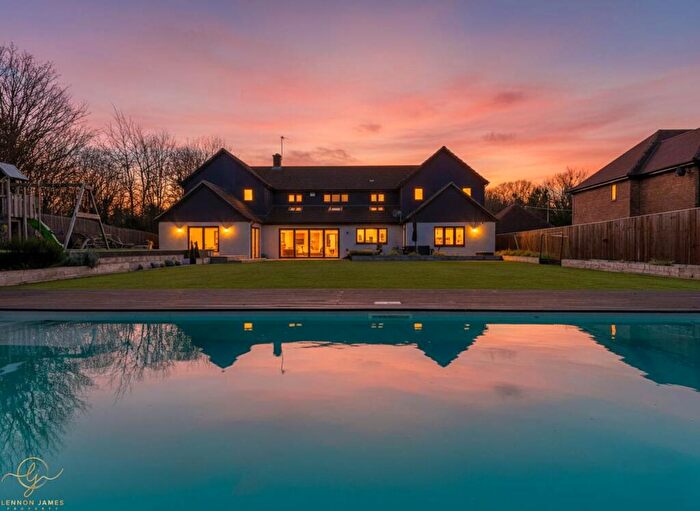 7 Bedroom Detached House For Sale In Folksworth Road, Norman Cross, PE7