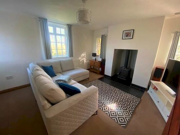 2 Bedroom Cottage To Rent In Watery Gate Cottage Syerscote Lane