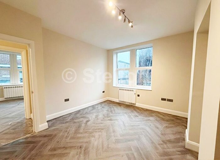 2 Bedroom Flat To Rent In Palmerston Road, Harrow, HA3