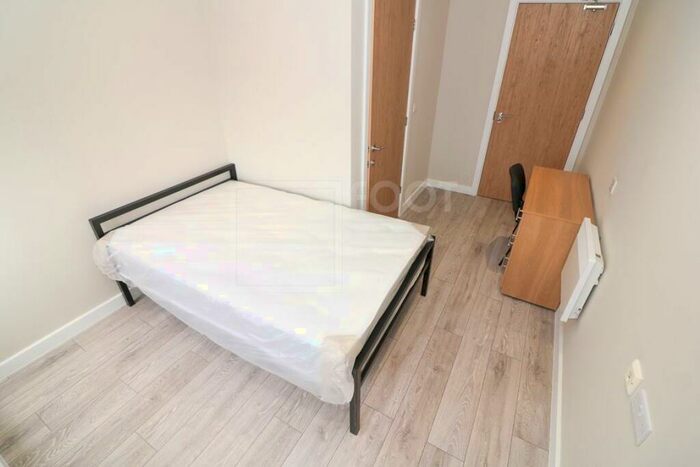 Studio To Rent In Colonnade House, Sunbridge Road, Bradford, BD1