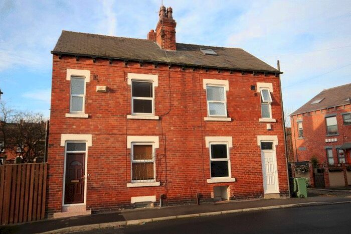 2 Bedroom End Of Terrace House To Rent In Monk Bridge Terrace, Meanwood, Leeds, LS6