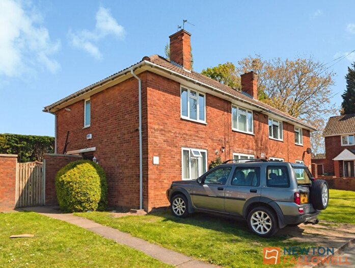 1 Bedroom Flat To Rent In Shepherd Drive, Short Heath, Willenhall, WV12