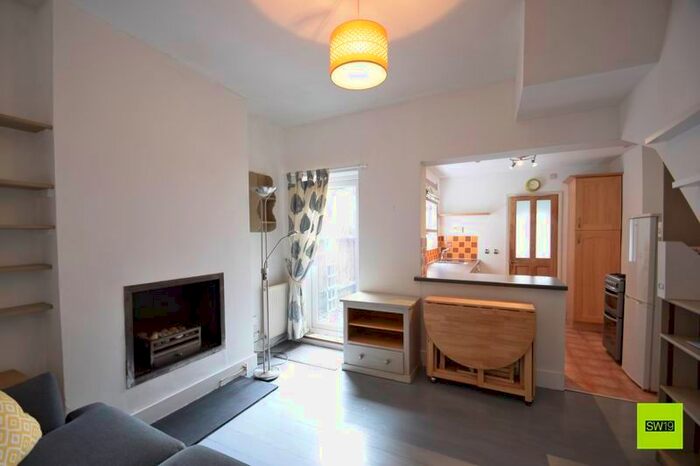 1 Bedroom Flat To Rent In Milton Road, London, SW19