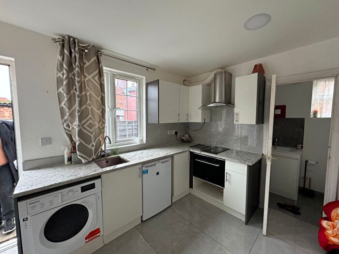 1 Bedroom Flat To Rent In High Street, Harrow, HA3