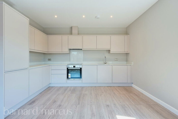 2 Bedroom Apartment To Rent In Miles Road, Epsom, KT19