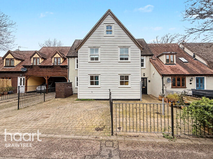 3 Bedroom Detached House For Sale In Friars Lane, Braintree, CM7