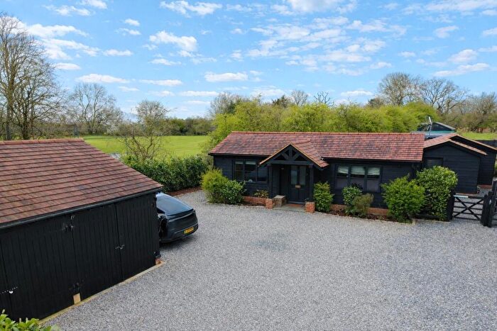 3 Bedroom Detached House For Sale In Highmoor, Henley-on-Thames, RG9