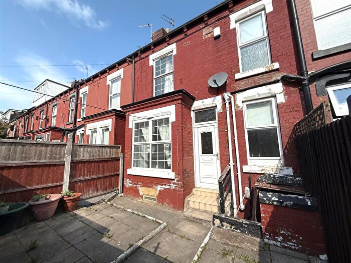 2 Bedroom Terraced House To Rent In Sutherland Terrace, Harehills, Leeds, LS9