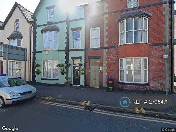 1 Bedroom Flat To Rent In Kinmel Street, Rhyl, LL18