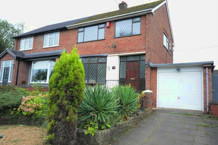 3 Bedroom Semi-Detached House To Rent In New Inn Lane, Trentham, Stoke On Trent, ST4