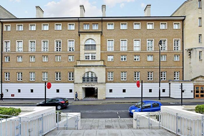 2 Bedroom Apartment To Rent In Old Sun Wharf Narrow Street Limehouse, E14