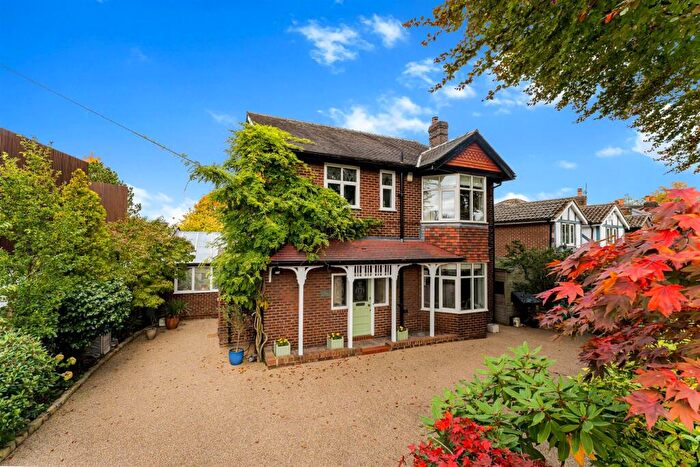 4 Bedroom Detached House For Sale In Altrincham Road, Wilmslow, SK9