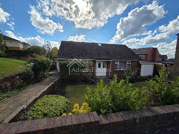 4 Bedroom Bungalow For Sale In Soothill Lane, Batley, WF17